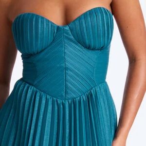 Fashion Nova Urban Spark Plisse Gown - Teal